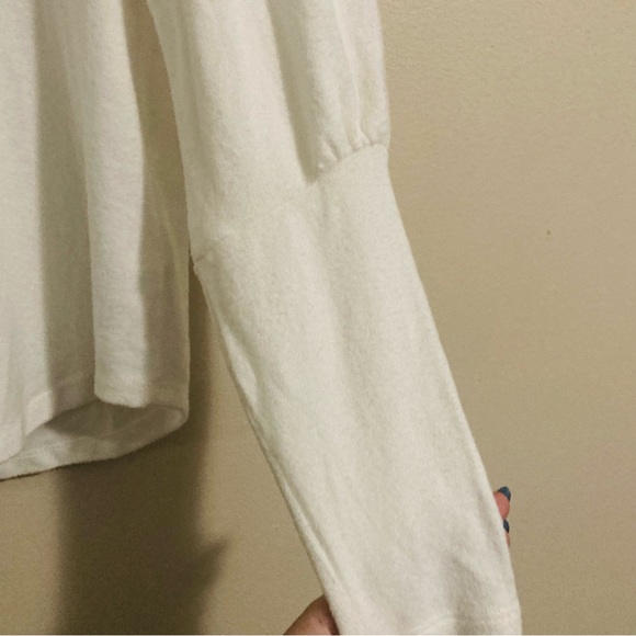 Anthropologie Lightweight Sweater - Picture 5 of 7